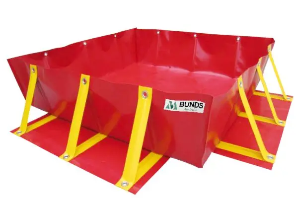 Collapsible bunds and vehicle wash mats for spill containment